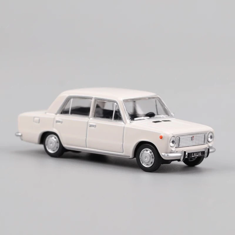 Diecast 1:64 Scale LADA 1970 Model Car 3 Diecast 1:64 Scale LADA 1970 Model Car - Image 3