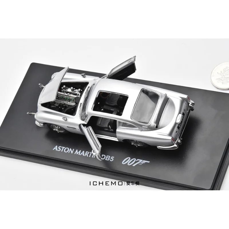 Aston Martin DB5 007 Diecast Model 1/43 Scale 6 Aston Martin DB5 007 Diecast Model 1/43 Scale - Image 6