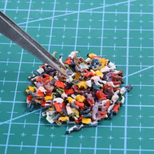 Collection of 100 Miniature Seated Figures 12 S0284384ada104014880bf39a5dac83906