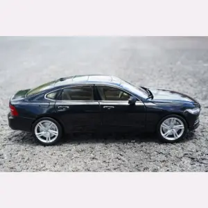1:18 Scale Volvo S90 Luxury Die-Cast Model 9 S072294b6e4d74e7e89d10fe58711f314k