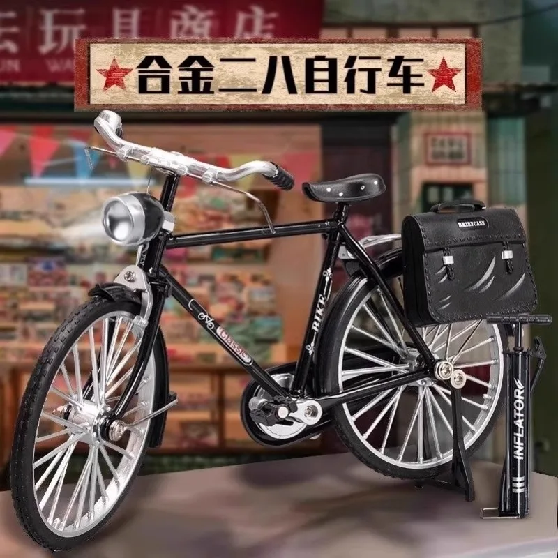 1:10 Scale Vintage Die-Cast Mini Bicycle Model 2 1:10 Scale Vintage Die-Cast Mini Bicycle Model - Image 2