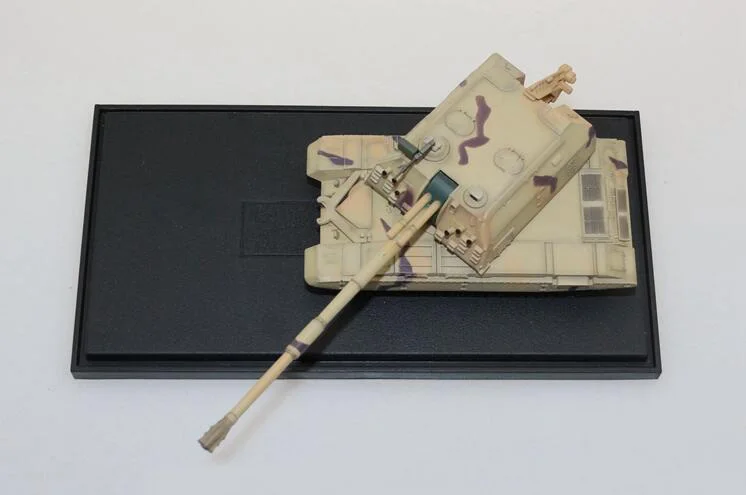 1/72 Russian 2S19 Self-Propelled Artillery Model 6 1/72 Russian 2S19 Self-Propelled Artillery Model - Image 6