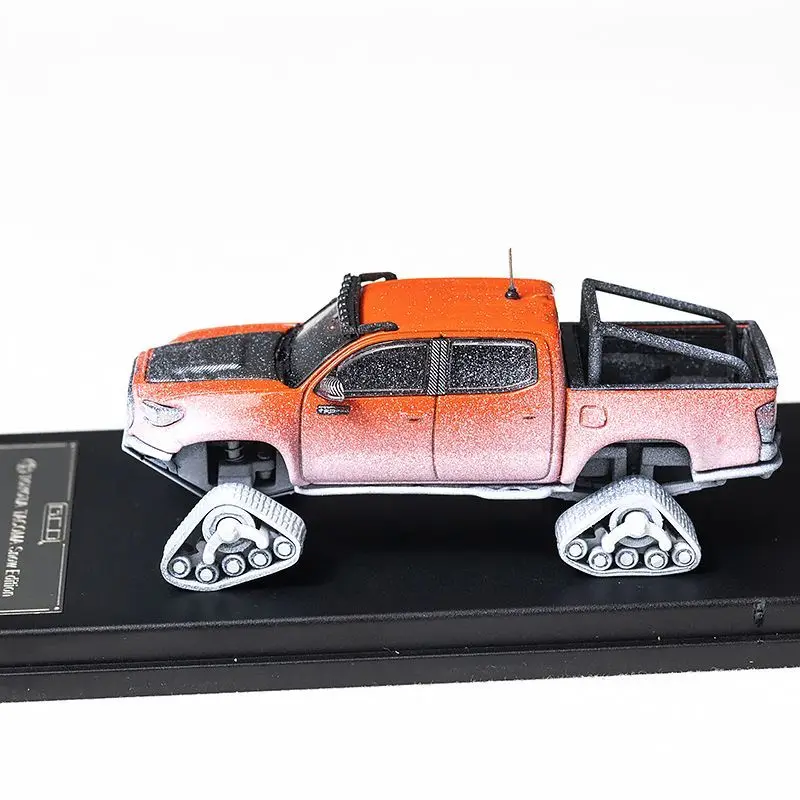 GCD 1/64 Tacoma Pickup Snow Edition Set 5 GCD 1/64 Tacoma Pickup Snow Edition Set - Image 5