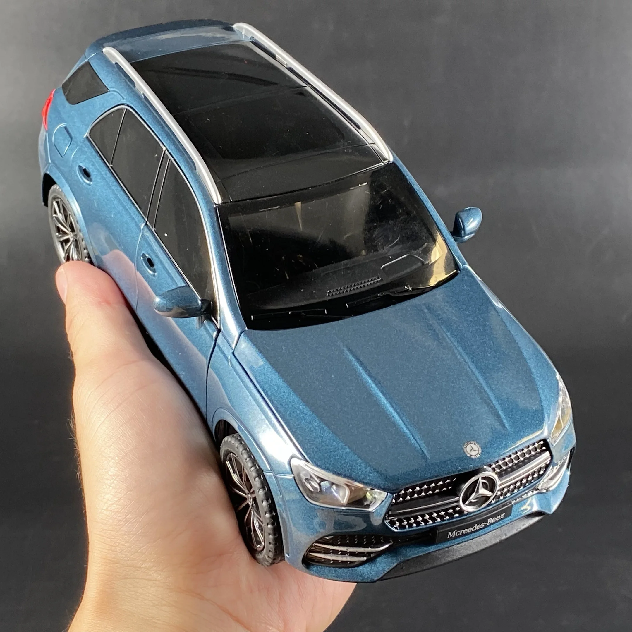 1:24 Benz GLE350 Diecast Model Car 6 1:24 Benz GLE350 Diecast Model Car - Image 6