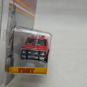 1:64 Scale Diecast 1989 GMC Vandura Model 10 S0bb4eb3937b84662a875bd86fe2a2475t