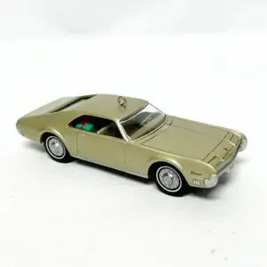 1966 Oldsmobile Toronado Coupe 1:43 Model 8 S0d02ae7cab374f2c873768d6bd1a062fT