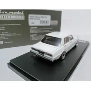 1:43 Scale Nissan Skyline 2000 GT-R Model 10 S0f044809fdad4c6594ffc0d1c7555911s