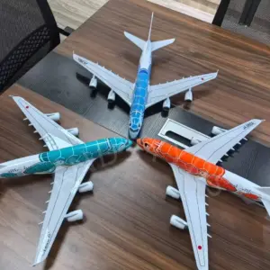 Airbus A380 1/160 Scale Model with LED Light 11 S0f1436178f2741f994bdefa05f95af4aA