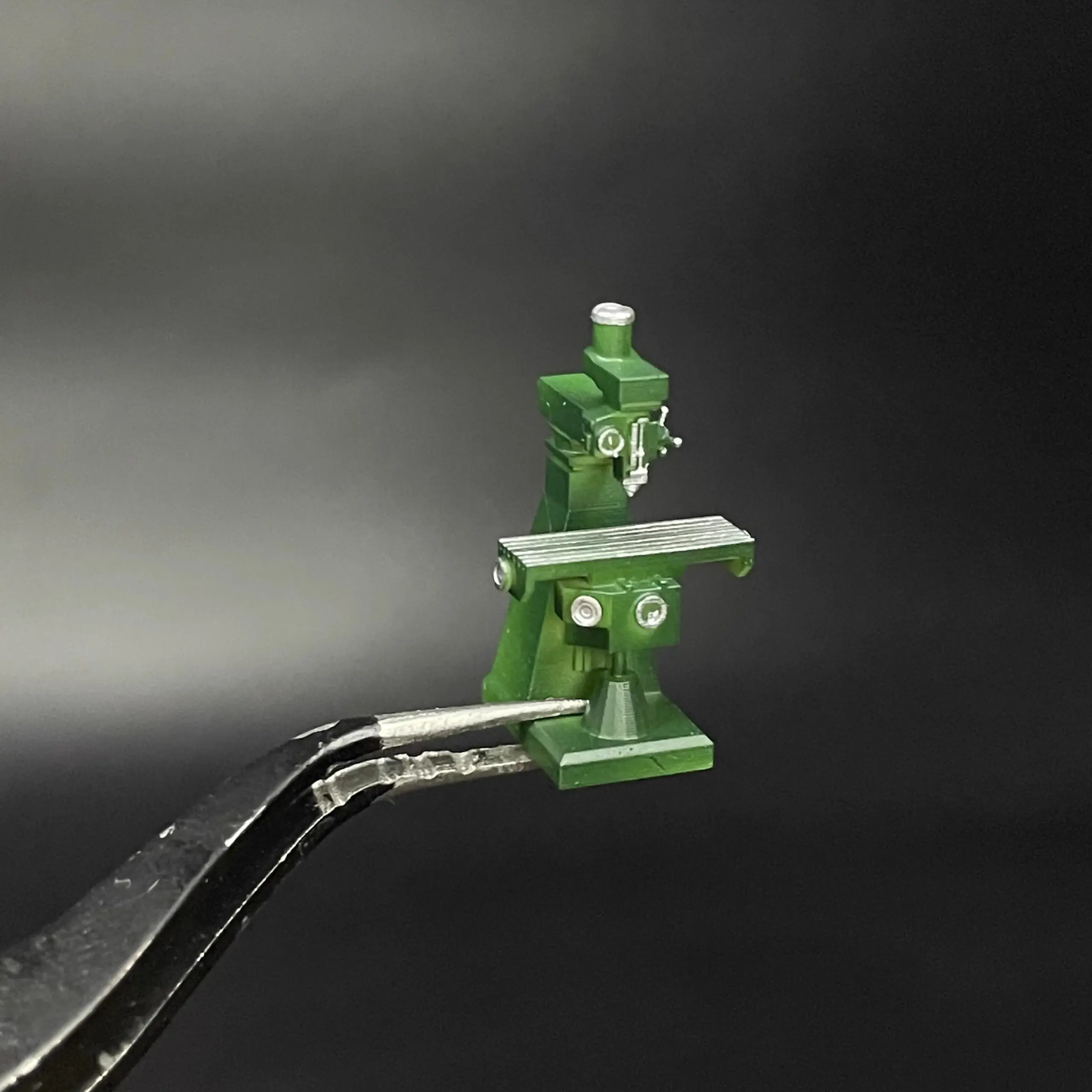 1:64 Scale Dynamic Lathe Model for Miniature Garage 6 1:64 Scale Dynamic Lathe Model for Miniature Garage - Image 6