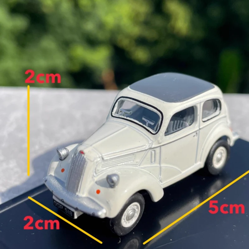 Ford Classic 1:76 Scale Alloy Car Model 3 Ford Classic 1:76 Scale Alloy Car Model - Image 3