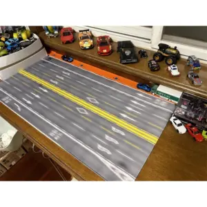 1:64 Scale Parking Lot Racing Track Mat 13 S142aacdec728419182fa98d9beae9227k