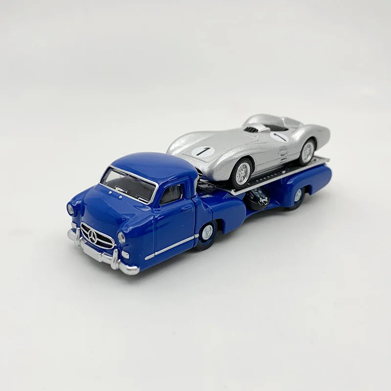 1/64 Scale Blue Truck and Silver Racing Car Set 3 1/64 Scale Blue Truck and Silver Racing Car Set - Image 3
