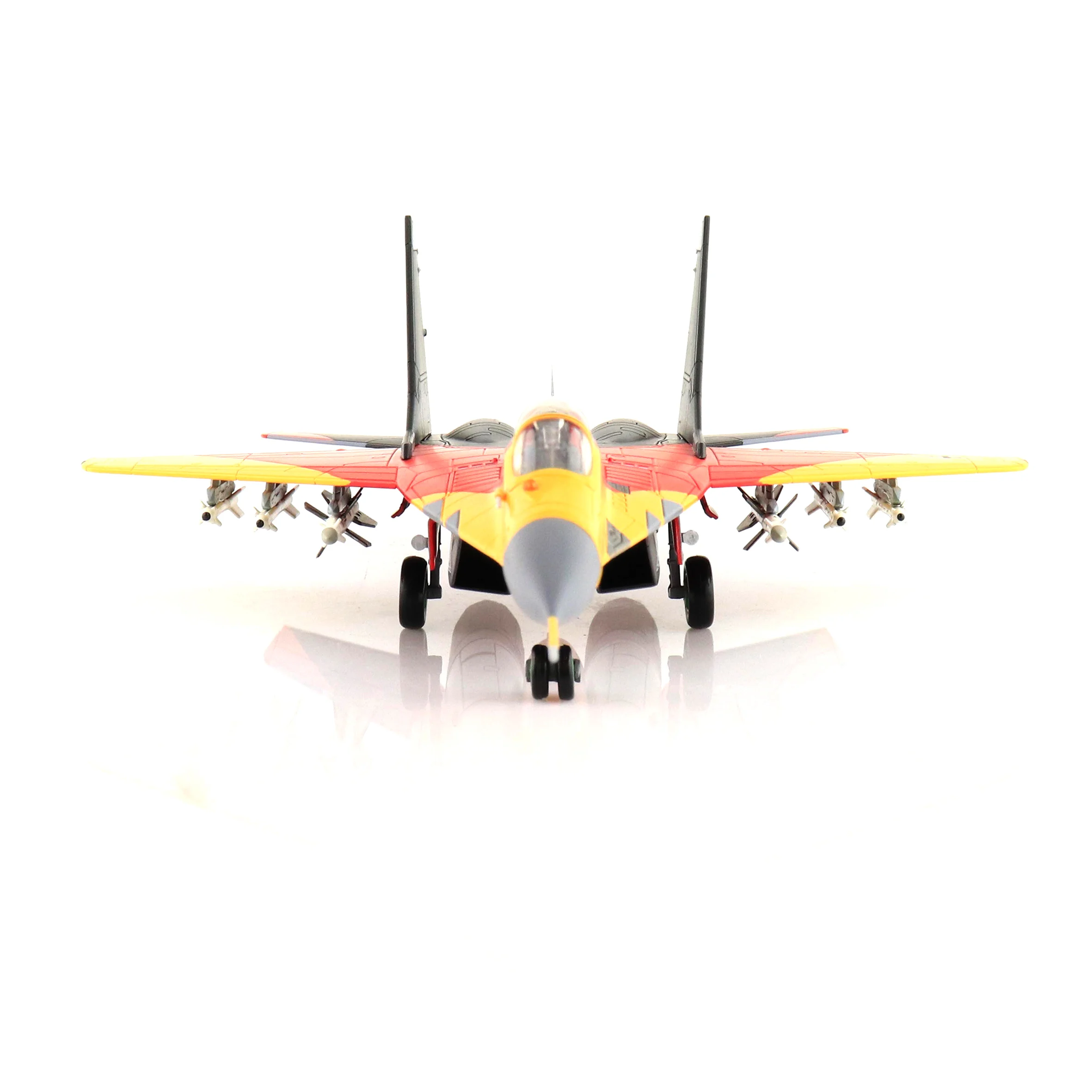 HA6522 MIG-29 Fulcrum Model 1:72 Scale Diecast 5 HA6522 MIG-29 Fulcrum Model 1:72 Scale Diecast - Image 5