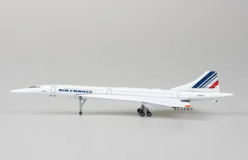 Diecast Concorde Model 1:400 Air France 7 Diecast Concorde Model 1:400 Air France - Image 7