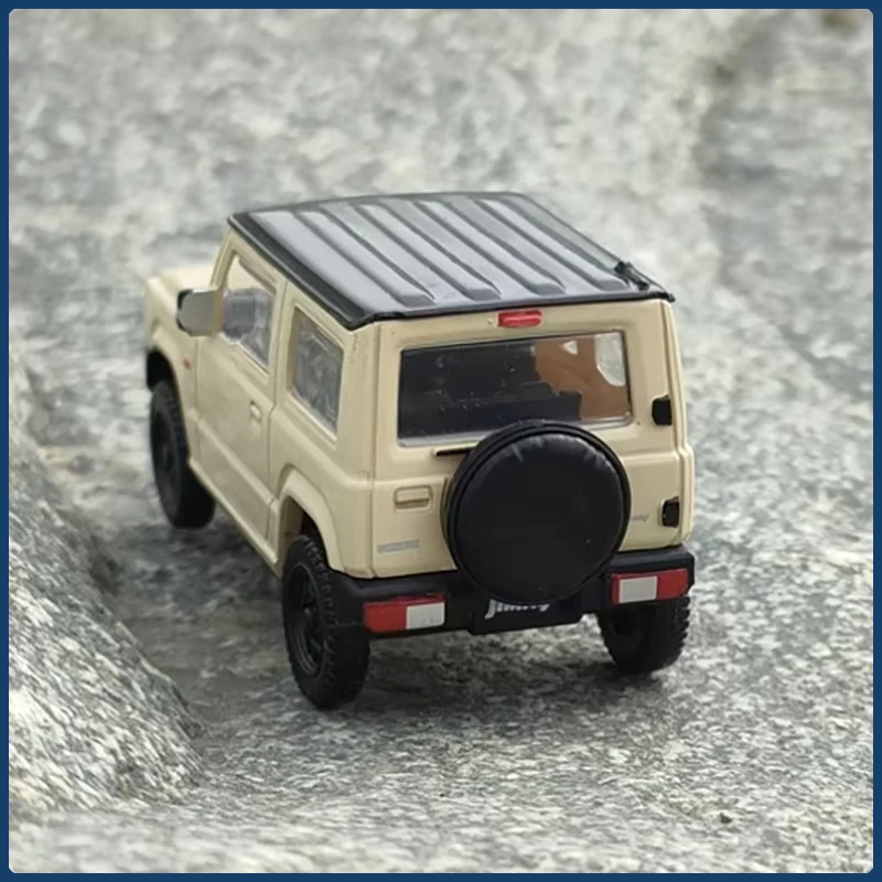 1:64 Scale Suzuki Jimny JB64 Model Car 4 1:64 Scale Suzuki Jimny JB64 Model Car - Image 4
