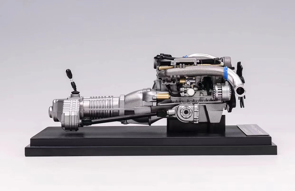 1:18 Scale Diecast Engine Model Collection 8 1:18 Scale Diecast Engine Model Collection - Image 8