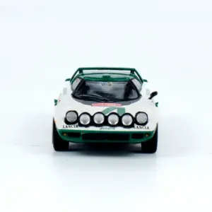 1:64 Lancia Stratos HF Die-Cast Model 10 S1bb1d9911c4444d38093a4598a15da885