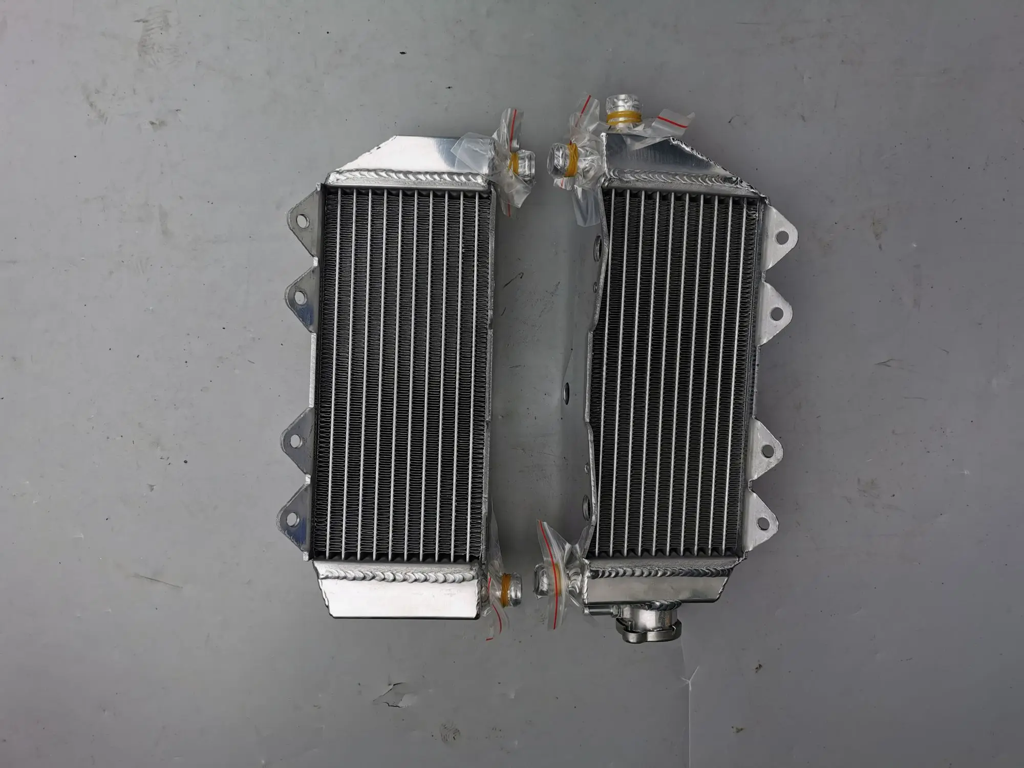 Yamaha YZ250 Aluminum Radiator Upgrade Kit 5 Yamaha YZ250 Aluminum Radiator Upgrade Kit - Image 5