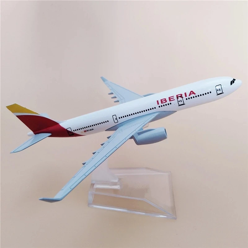 Spain Iberia Airlines B737 Diecast Model 1/400 6 Spain Iberia Airlines B737 Diecast Model 1/400 - Image 6