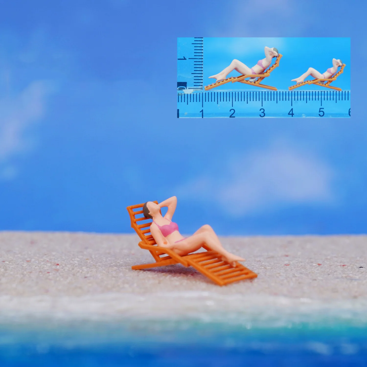 Resin Beach Diorama with Miniature Figures 12 Resin Beach Diorama with Miniature Figures - Image 12