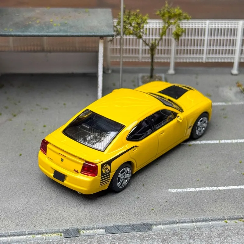 Rollin 1/64 Dodge Charger 08 R/T Diecast Model 2 Rollin 1/64 Dodge Charger 08 R/T Diecast Model - Image 2