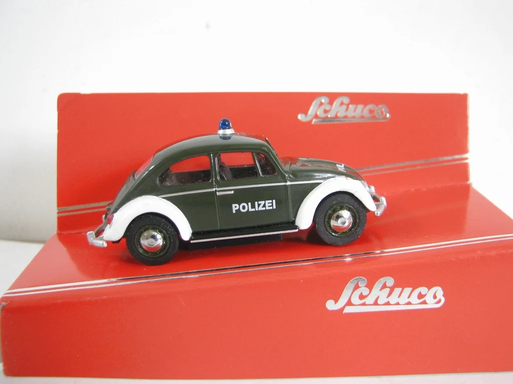 Diecast 1:64 Scale VW Kafer Polizei Model 5 Diecast 1:64 Scale VW Kafer Polizei Model - Image 5