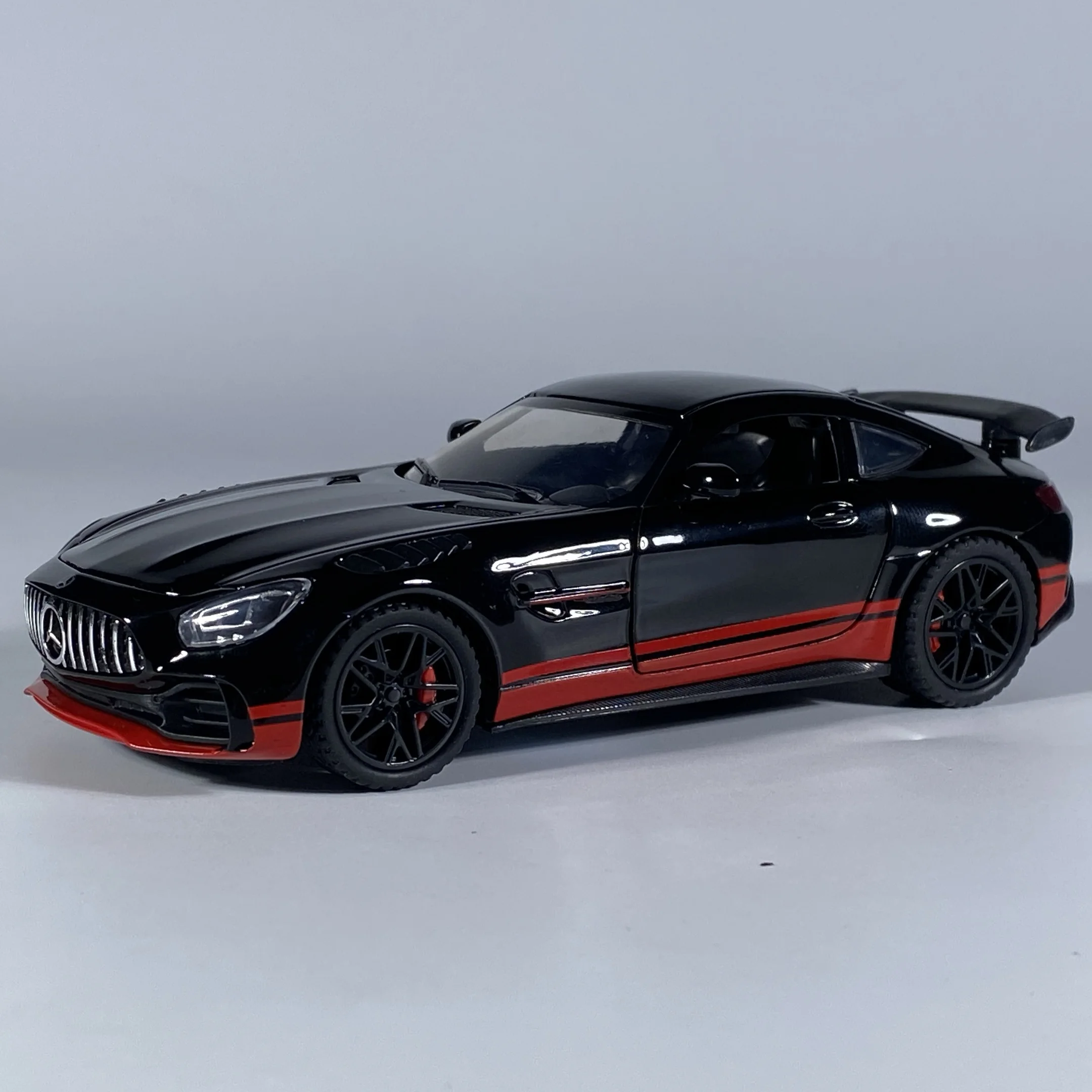 1:32 Scale Benz AMG GT Diecast Model Car 19 1:32 Scale Benz AMG GT Diecast Model Car - Image 19
