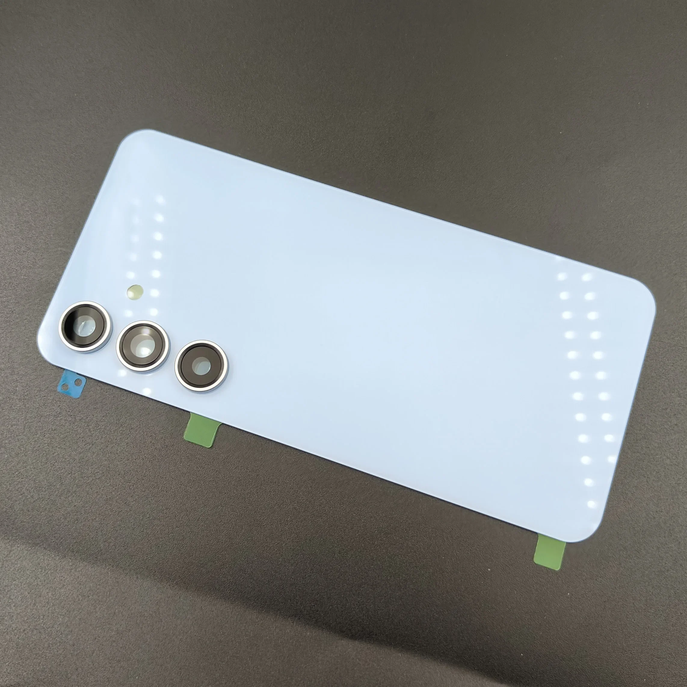 Samsung Galaxy S24 FE A+ Glass Back Door Replacement 3 Samsung Galaxy S24 FE A+ Glass Back Door Replacement - Image 3