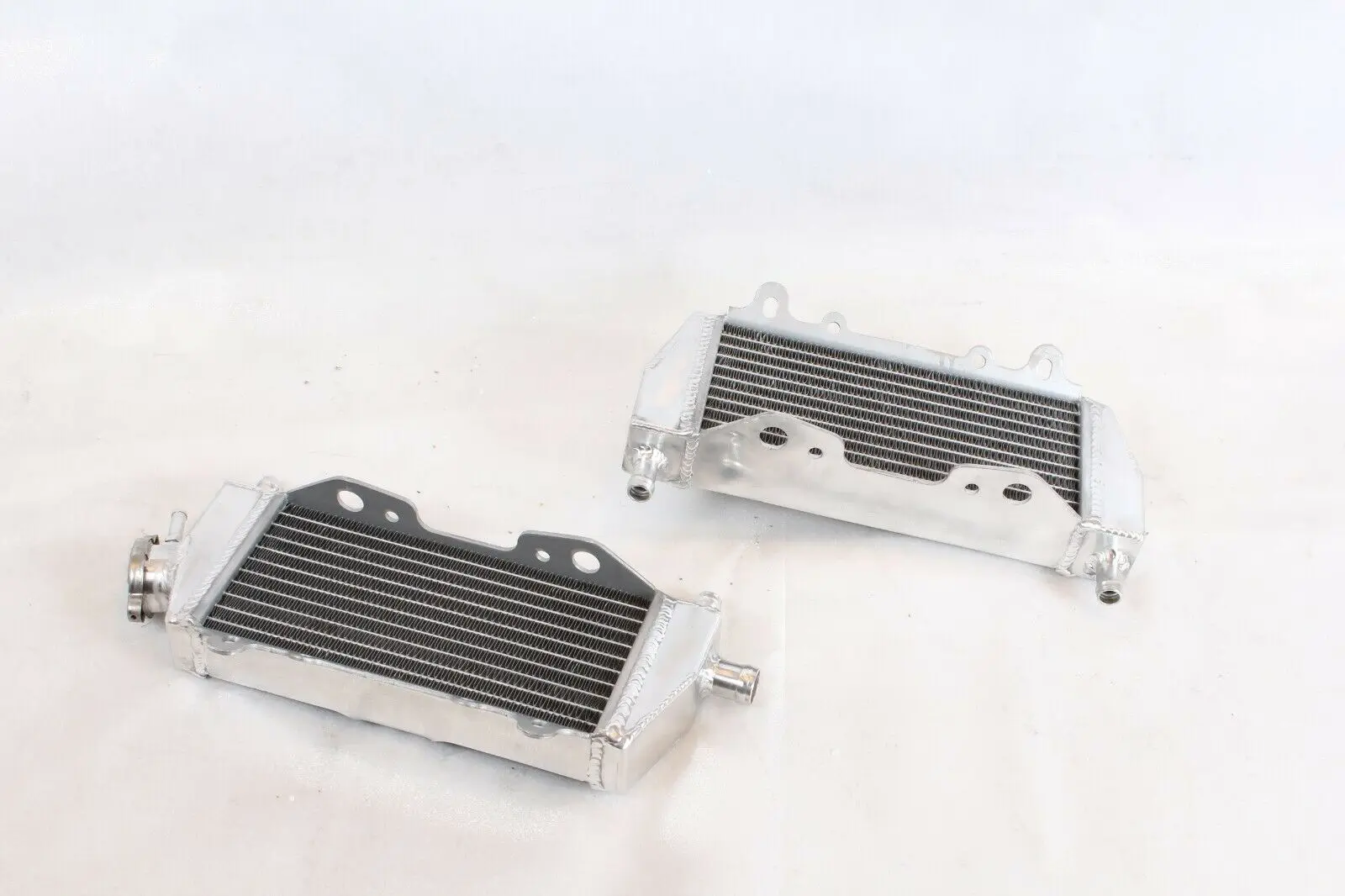 Aluminum Radiator Set for Kawasaki KX125 KX250 4 Aluminum Radiator Set for Kawasaki KX125 KX250 - Image 4