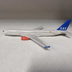 Airbus A330 Die-Cast Model Aircraft 16cm 8 S21701c34e51b48f381e00ab5730fb1a9v