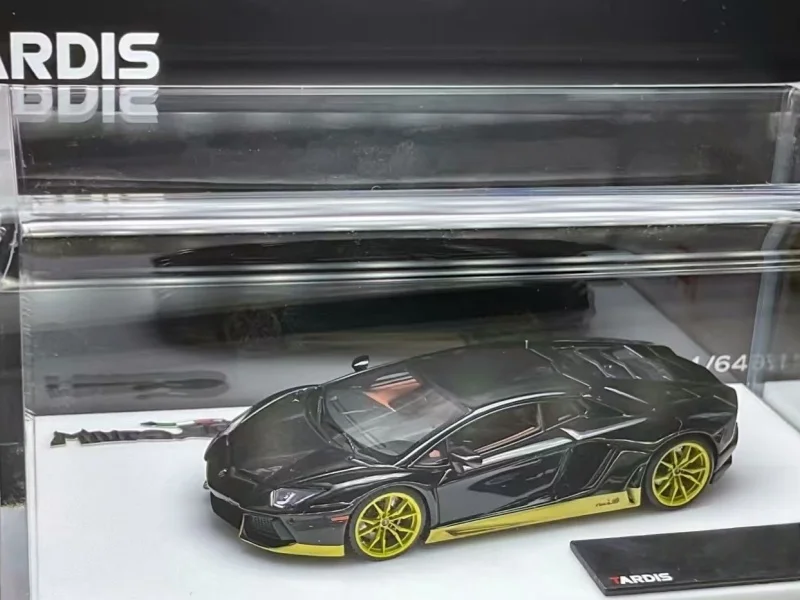 1:64 Scale Lamborghini Aventador LP700-4 Set 5 1:64 Scale Lamborghini Aventador LP700-4 Set - Image 5