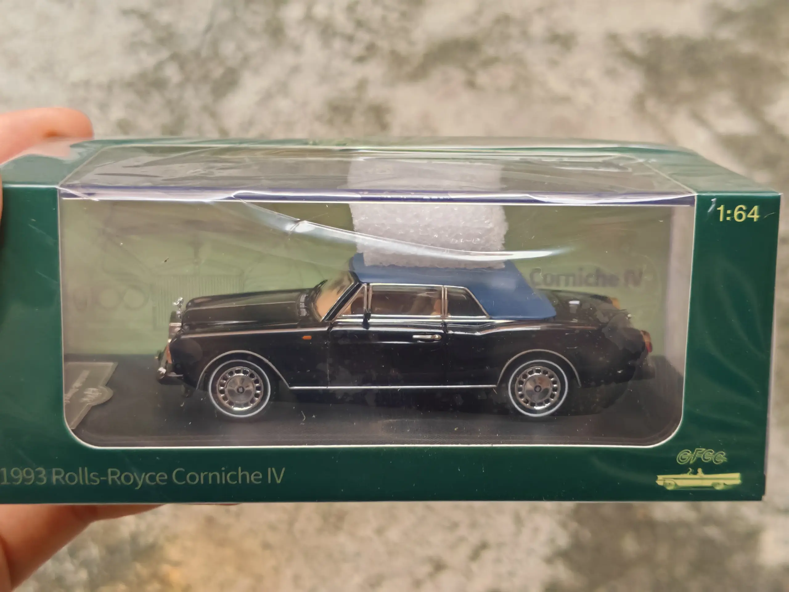 Rolls Royce Corniche IV 1:64 Scale Model 7 Rolls Royce Corniche IV 1:64 Scale Model - Image 7