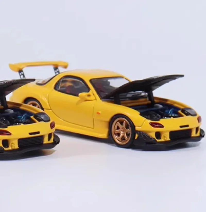 BSC Diecast 1/64 Scale RX-7 Car Model 4 BSC Diecast 1/64 Scale RX-7 Car Model - Image 4