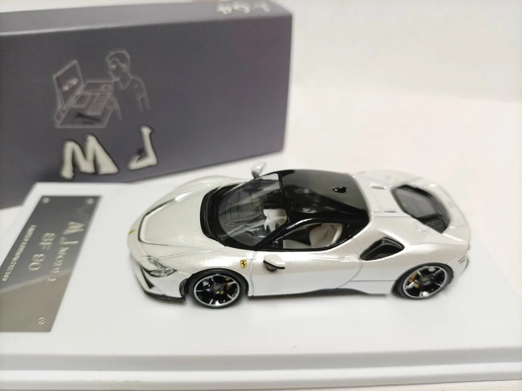 Diecast 1/64 Scale Ferrari Model Collection 4 Diecast 1/64 Scale Ferrari Model Collection - Image 4