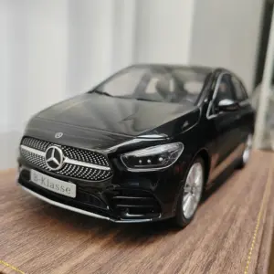 1/18 Mercedes B-Klasse Diecast Model Car 11 S26b1dca0343d41b788bf28bdfc8423f43
