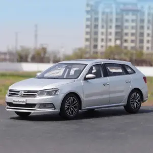 VW Gran Lavida 1:18 Diecast Model Silver 13 S26bd752d26b04a03aada31b5b136e10cy