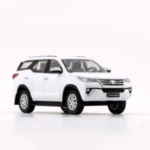 BM 1:64 Scale 2018 Toyota Fortuner Model Car 11 S2758602931774c6c9bcc4a12c37aa91f6