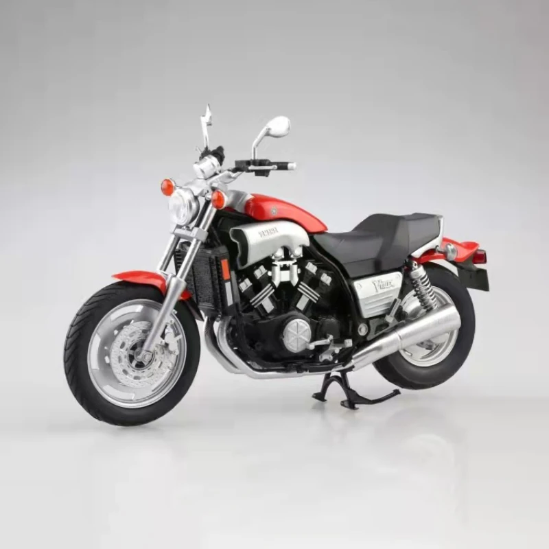 Yamaha Vmax 1/12 Scale Diecast Model Motorcycle 4 Yamaha Vmax 1/12 Scale Diecast Model Motorcycle - Image 4