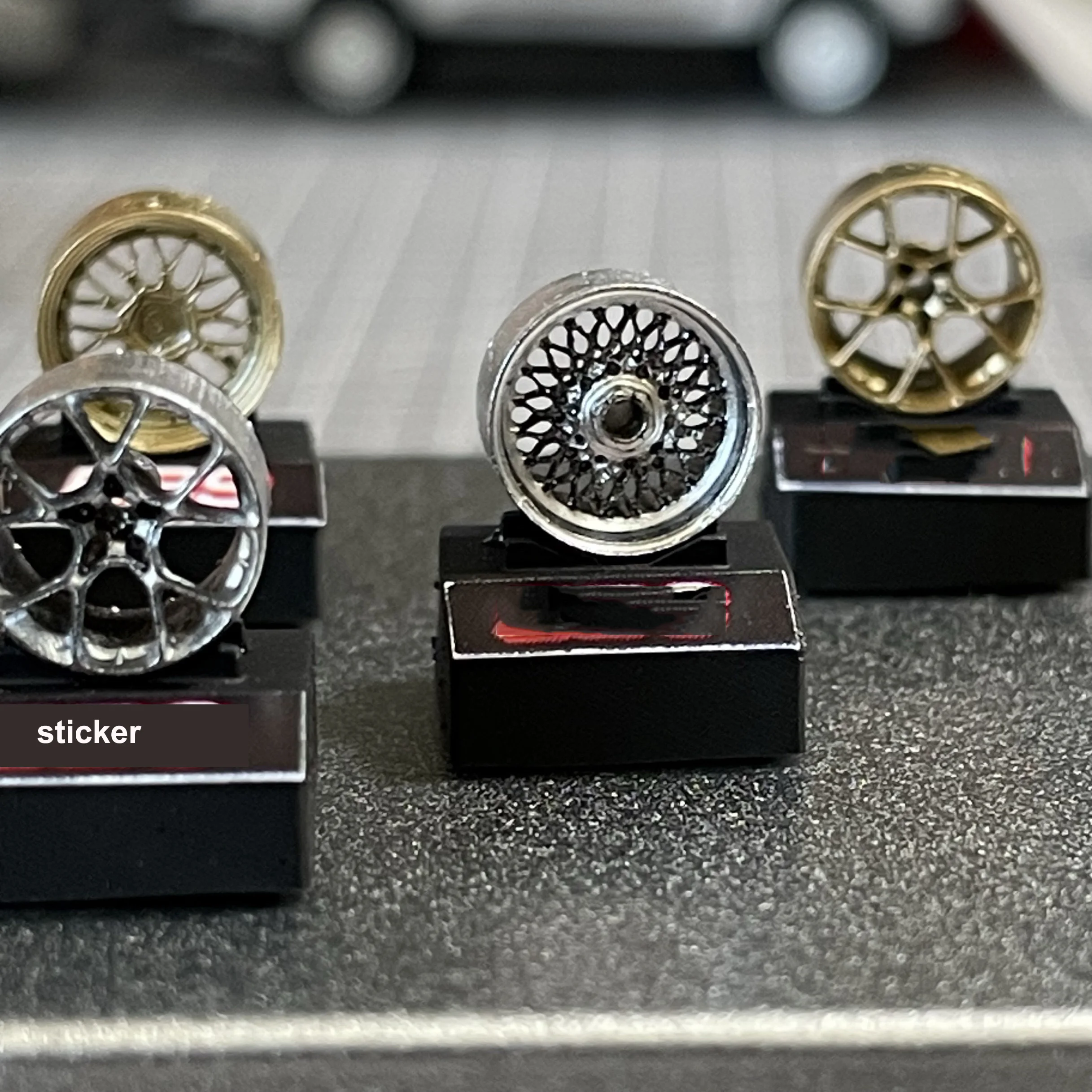 Diorama 1:64 Wheel Hub Display Stand 4 Diorama 1:64 Wheel Hub Display Stand - Image 4