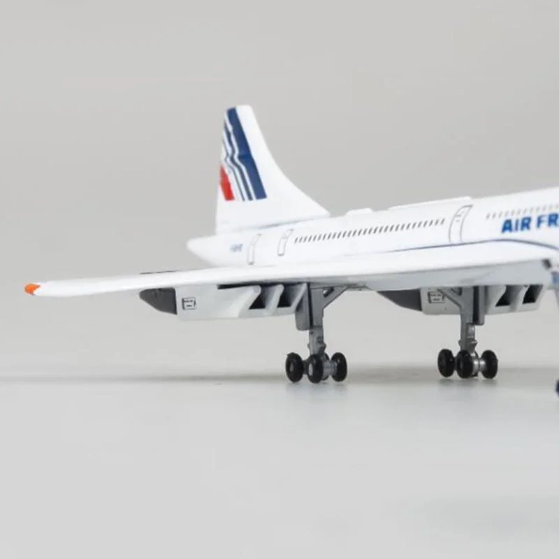 Diecast Concorde Model 1:400 Air France 5 Diecast Concorde Model 1:400 Air France - Image 5