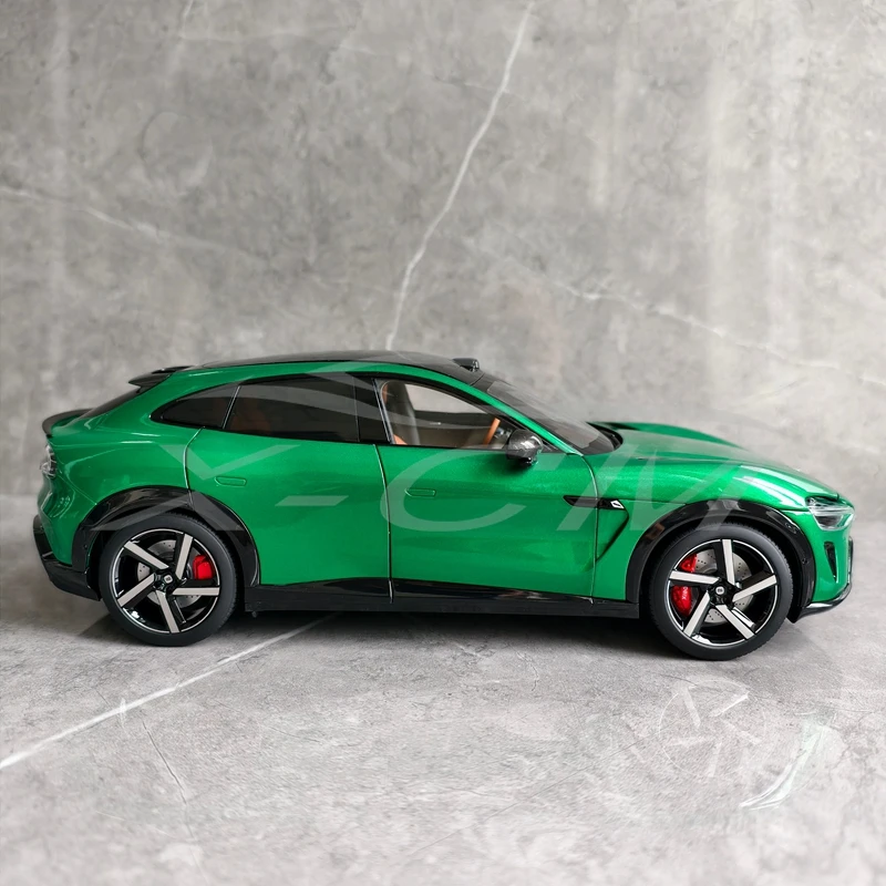 1/18 Diecast Model Car YU7 Metallic Green 2 1/18 Diecast Model Car YU7 Metallic Green - Image 2