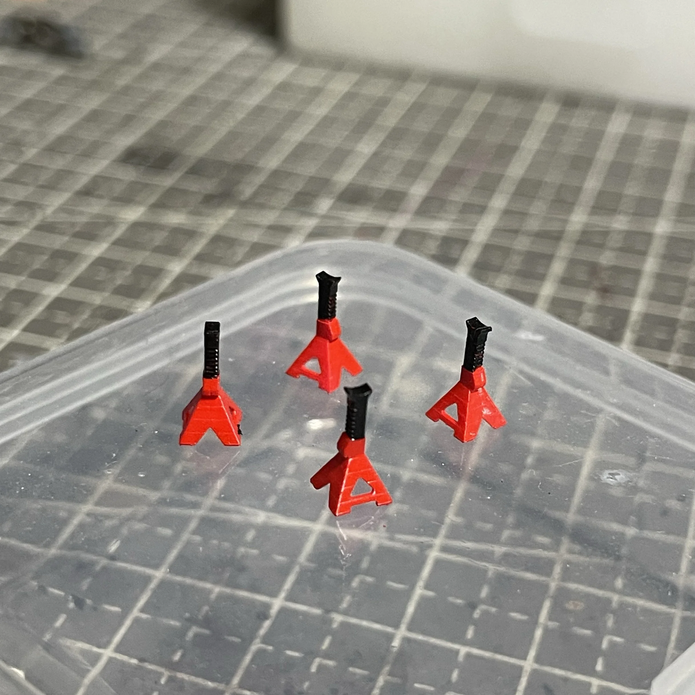 1/64 Scale Diorama Set with Racing Car and Stands 5 1/64 Scale Diorama Set with Racing Car and Stands - Image 5