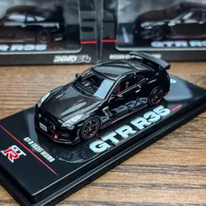 1:64 Scale Nissan GT-R R35 NISMO Model 8 S2df4fa75ff434ab9b9380c9e951cc0a63