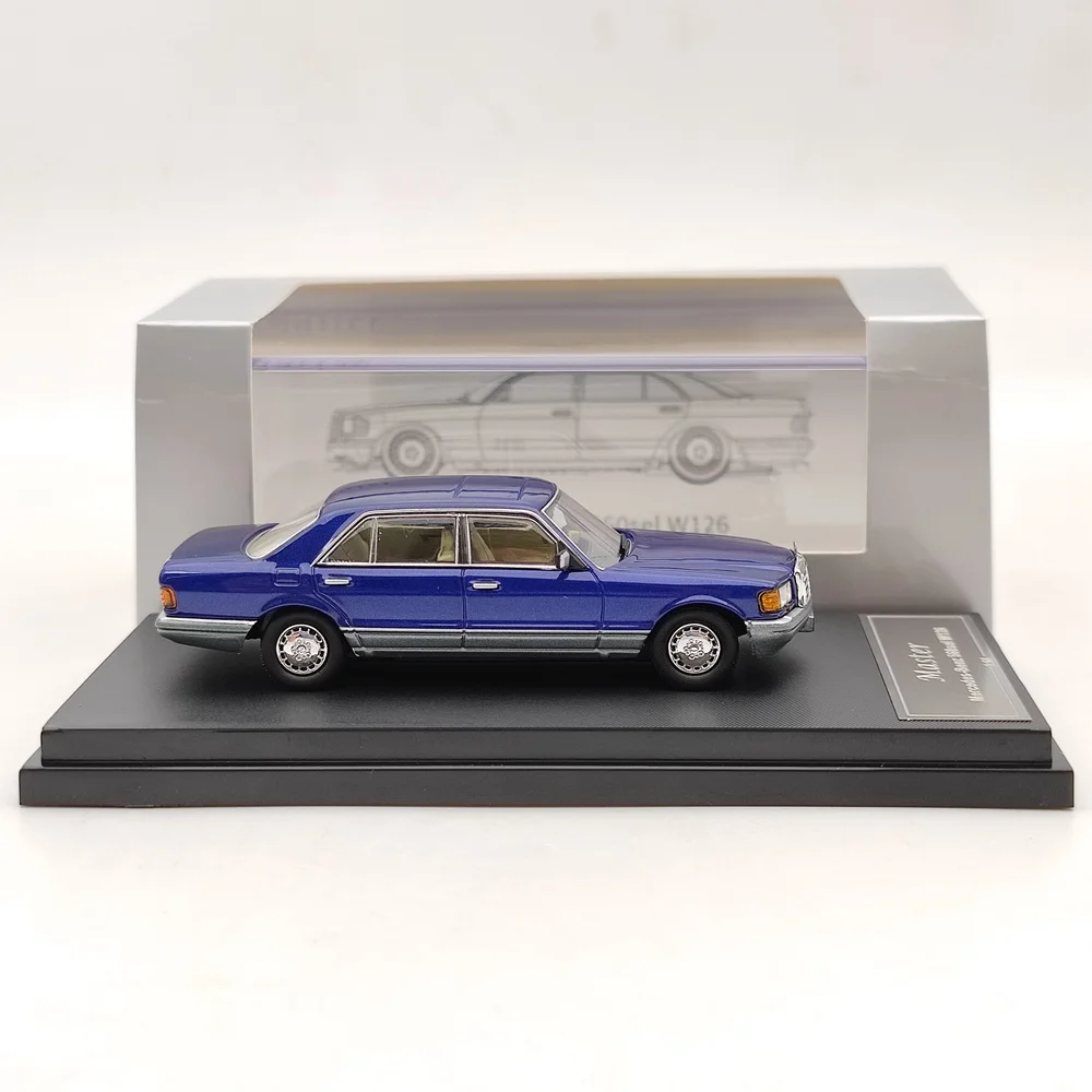 1:64 Scale Luxury Sedan Diecast Model Collection 13 1:64 Scale Luxury Sedan Diecast Model Collection - Image 13