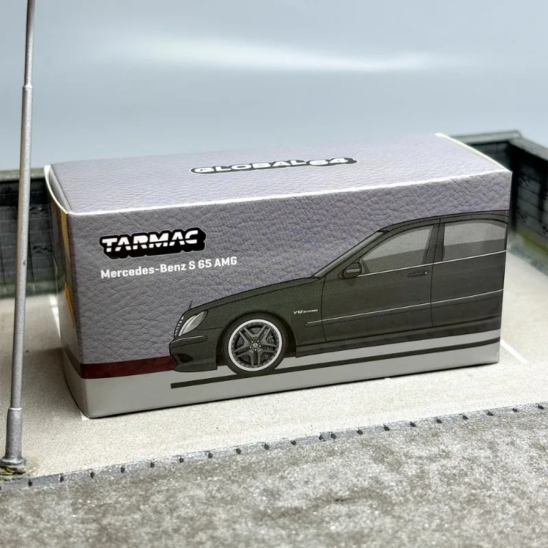 Diecast Mercedes-Benz S65 AMG 1/64 Scale Model 6 Diecast Mercedes-Benz S65 AMG 1/64 Scale Model - Image 6