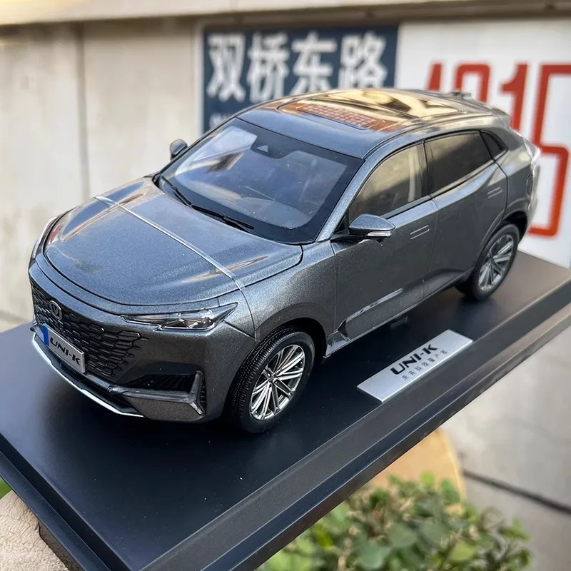 1:18 Scale Changan UNI-K SUV Diecast Model 6 1:18 Scale Changan UNI-K SUV Diecast Model - Image 6