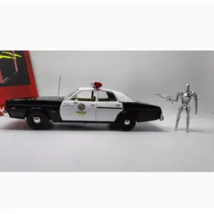 1977 Monaco Police Car 1:18 Diecast Model 7 S31abc8bb84d545e1a98cdb094e605858w