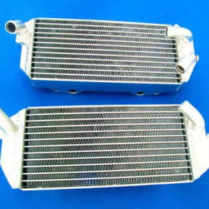 High-Performance Aluminum Radiator Set for Suzuki DRZ 7 S31fdab70330e40418ece696838efe30dd