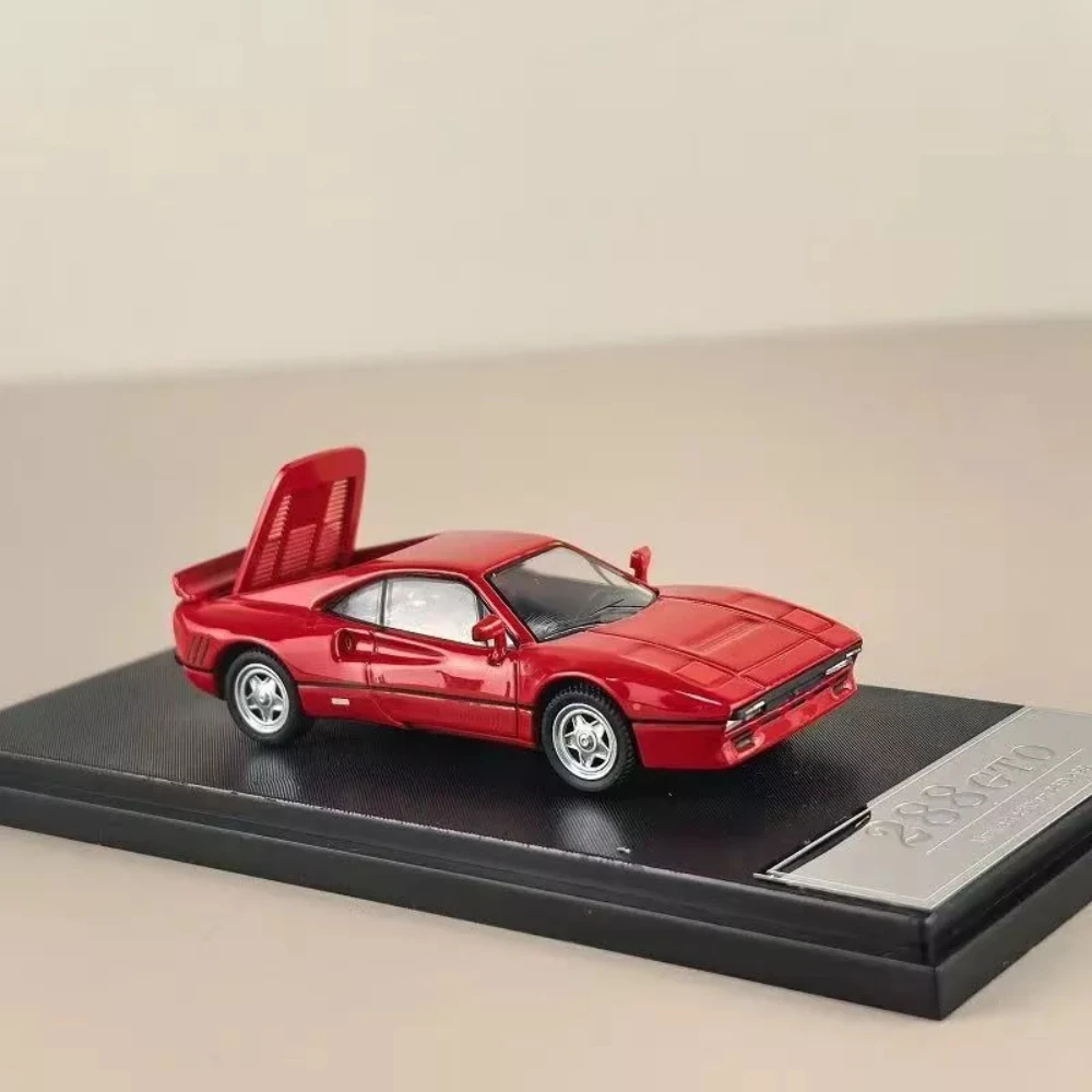 1:64 Scale 288 GTO Diecast Model Car 6 1:64 Scale 288 GTO Diecast Model Car - Image 6