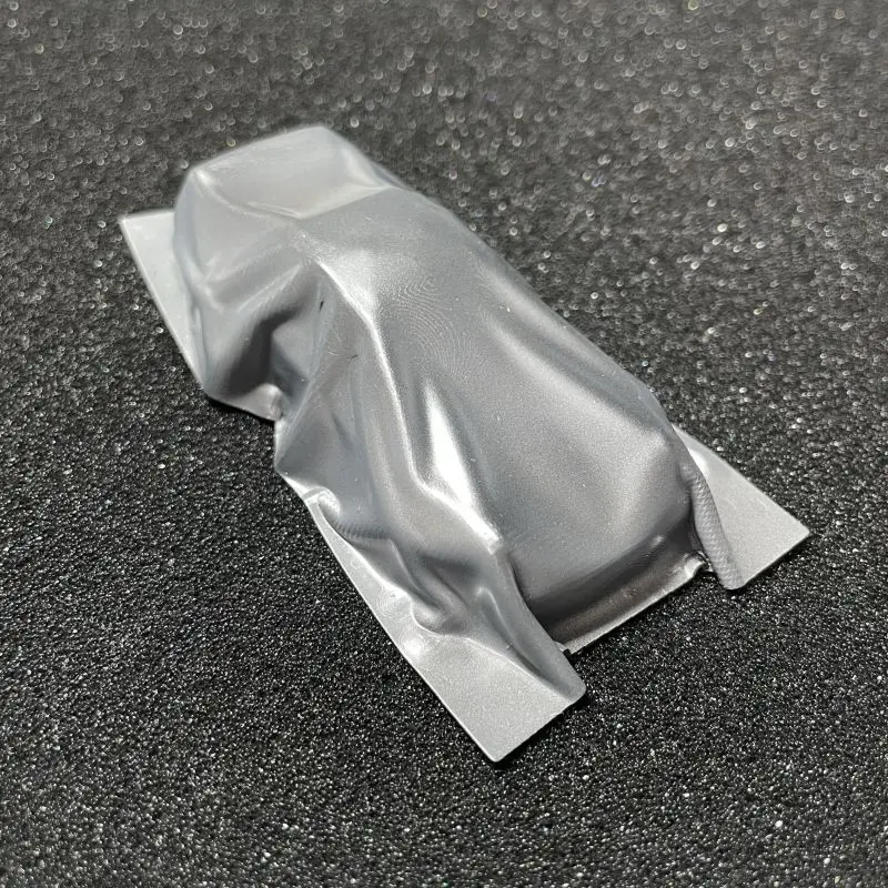 1:64 Scale Diorama Car Model with Garage Scene 5 1:64 Scale Diorama Car Model with Garage Scene - Image 5